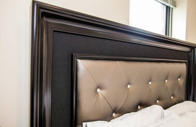 NEW 4 Bed 2 Full Bath Condo Near Back Bay - Photo 7