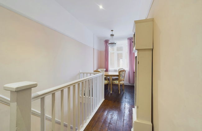 Unique 2 bed Leigh-on-sea- With Real Piano - Foto 24