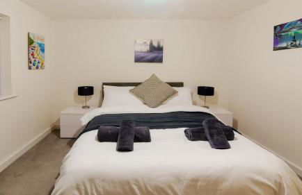 2-Bed Wallington, Sleeps 6, Parking, Near LGW - Foto 4
