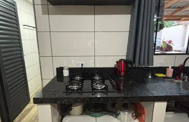 Casa confortável próximo ao corredor turístico - Foto 17