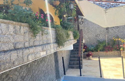 Casa ampla com piscina e confortável - Foto 14