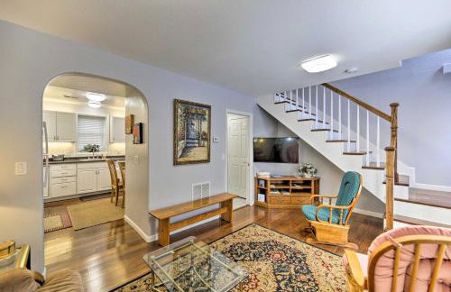 Charming Historic Condo - Walk to Downtown and UW - Foto 3