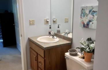 Tranquil NH Lakehouse Escape - Foto 19