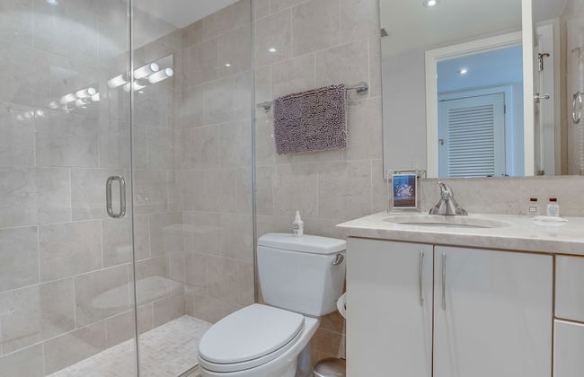 2 BR Fully Furnished Apartment at Penn Quarters - Surrounded by Best Restaurants in Town - Foto 18