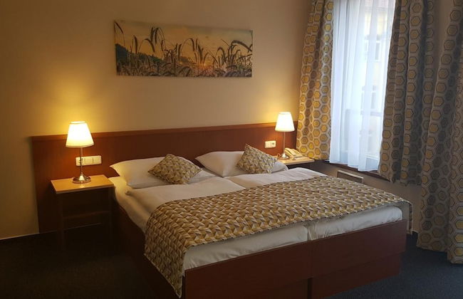 Aparthotel Austria Suites - Foto 17