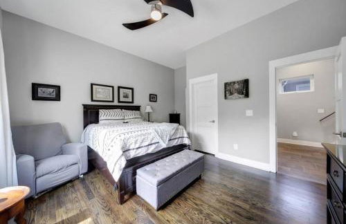 City Views - Walking Distance to Panthers Stadium - Photo 19