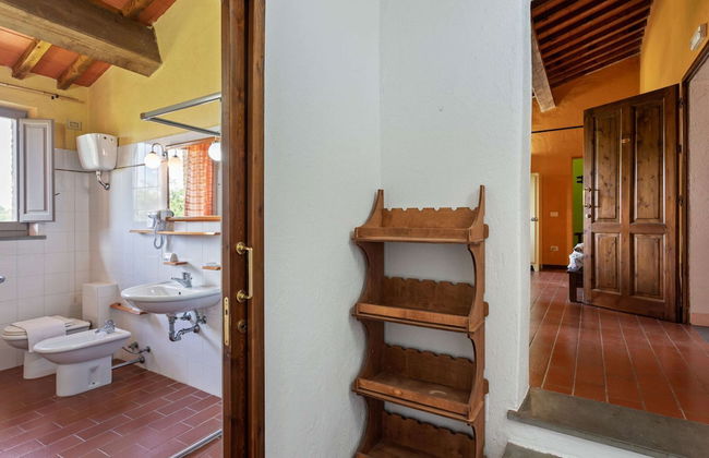 Rustic Holiday Home in Citta di Castello With Swimming Pool - Photo 55