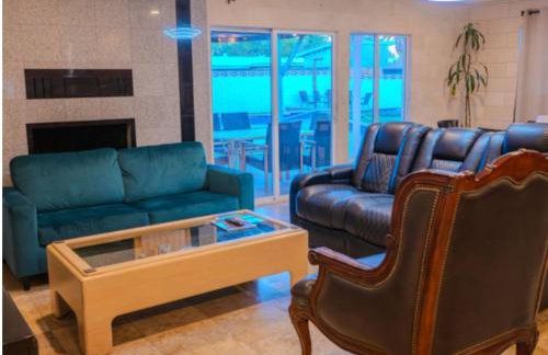 Trendy lux house near strip* Pool *hottub-Kirkland - Foto 58