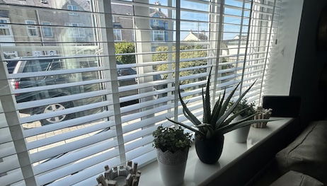 Beautiful 2-bed Apartment in Rhosneigr - Foto 3, Habitación