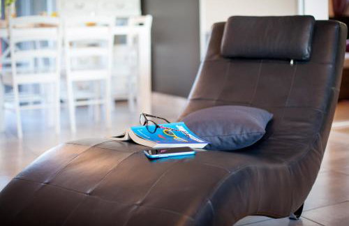 Two Bedroom Apartment with Sea View & Balcony - Foto 14