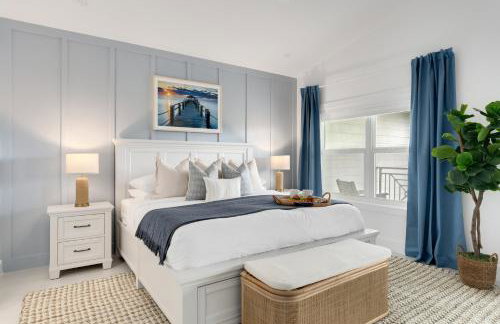 Oceanfront Oasis BBQ Patio, Free Dock, Pool and Secret Speakeasy - Foto 21