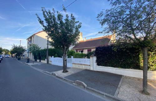 Maison avec jardin proche Paris et Disney - Foto 15