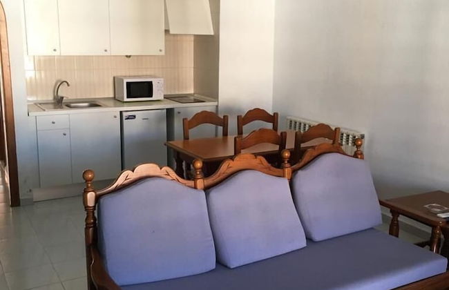 Sol y Mar Apartments - Photo 14