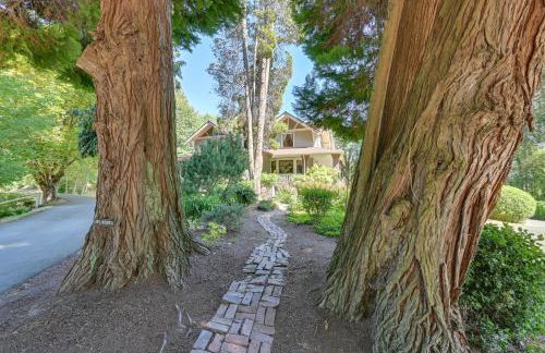 Historic Auburn House on 37 Acres with Private Lake! - Foto 40