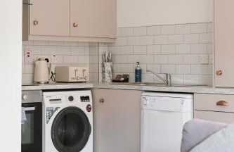 Luxurious 2 Bedroom City Centre Apartment Walking Distance to Everything Sleeps 6 - Foto 21