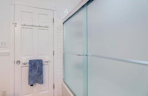 Waterfront Home with Screened Porch and Sunsets - Foto 21