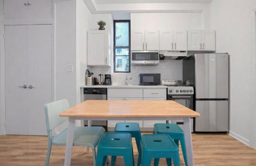 2BD Comfortable Home in Manhattan - Photo 10