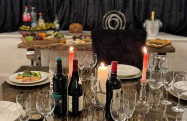 Grade II Listed Farmhouse, Pool, Hot Tub, Games Room, Celebration Hall, Car Park, 10ppl, 45 min from Central London - Foto 58