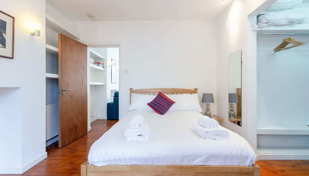 Fantastic and Bright 1 Bedroom Garden Flat - Foto 5, Habitación