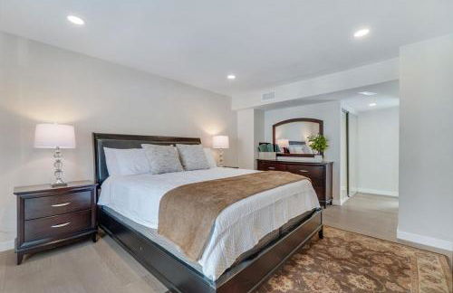 Hey I Am Adriana On The Block Pool BBQ - Foto 44