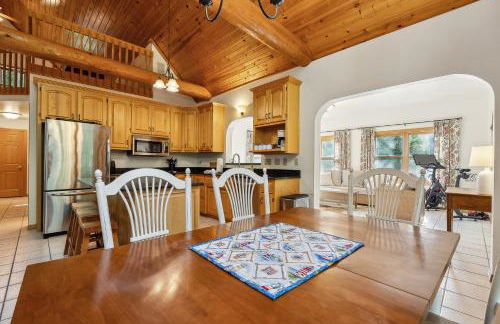 Top of the Hill Cabin by Simple Life Rental - Foto 18