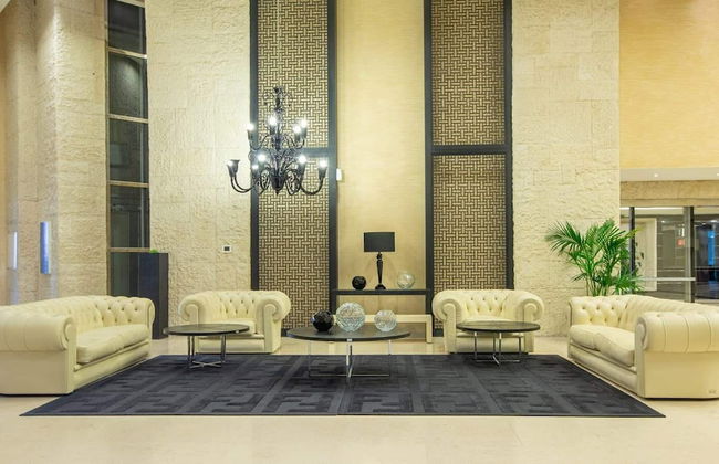 Silkhaus Sky Gardens, DIFC Dubai - Photo 2