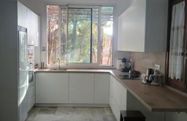 Spacious Garden Villa, private pool, huge grounds with orange trees - Foto 10