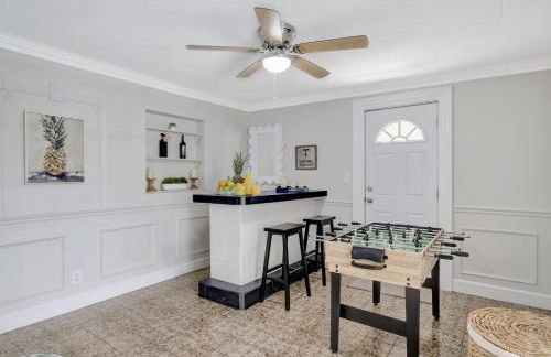 Magnificent Pool House in the Heart of Tampa - Sleeps 10 - Foto 23