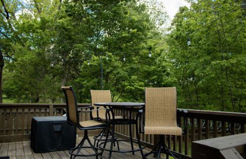 Charming Cabin - Pondview - Hot Tub - Foto 6