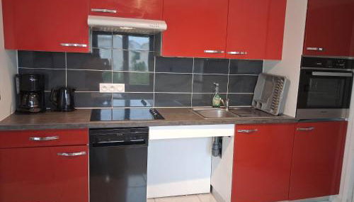 Logement PMR, chez Nathalie - Photo 4, stove, dishwasher