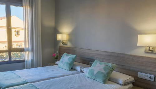 Apartamentos Santa Clara - Photo 5