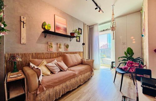 Ap completo com ar e garagem coberta próximo ao metrô - Foto 4