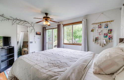 Fire Pit and Mountain Views Outdoorsy PNW Escape - Foto 15