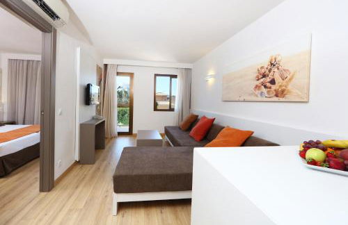 Apartamentos Jade - Adults Only +16 - Photo 21