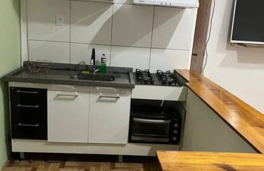 Flat Studio em Área central com ar condicionado e Garagem - Foto 8