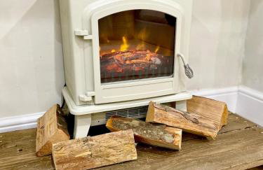 A2 HighTown Apartment, Steps from Luton Train Station - Foto 27