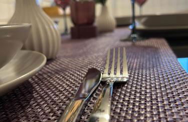 Purple Escape Balkon Netflix zentral - Foto 8