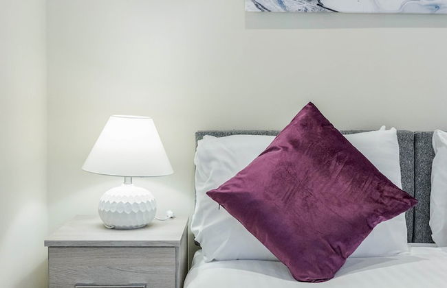 Luxury 2 Bedroom Apartments with Parking - Foto 19