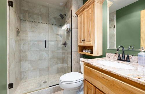 NEW DESIGN Summer on Chain of Lakes Kings Game Rm - Foto 61