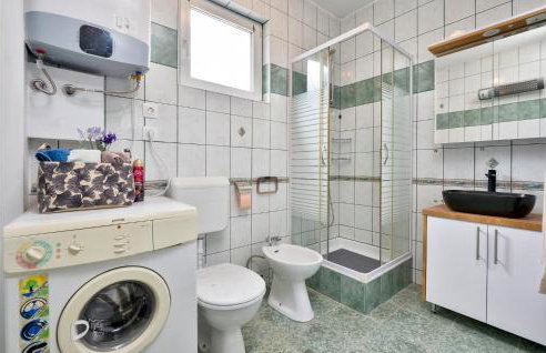 Gorgeous Home In Mirkopolje With Wifi - Foto 34