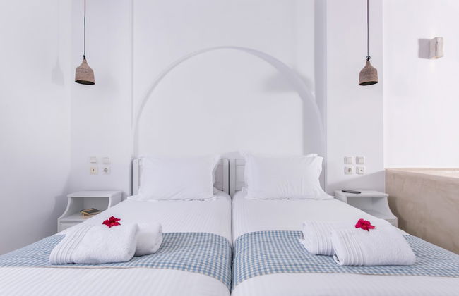 Cycladic Islands Hotel & Spa - Photo 18