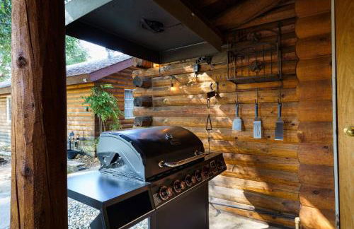 Log Cabin w/ pool, spa, game room, sleeps 20 - Foto 62