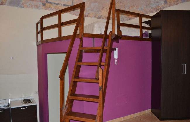 Furnished Studio Flat in Residence - Photo 6