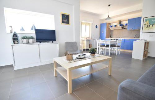 Sitting on the beach - Foto 15