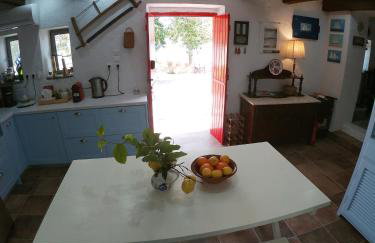 KIVERI 1876 traditional seafront cottage - Photo 23