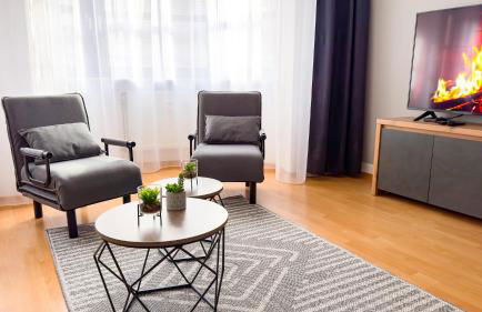 Moderne 3-Zimmer-Wohnung im Zentrum- Tiefgarage inklusive, Smart-TV, Shopping & Sightseeing ums Eck - Foto 3