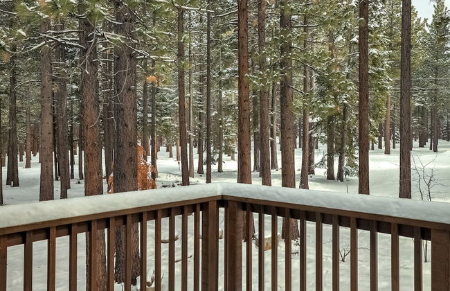 Cold Creek Chalet - Hot tub & Movie Room - Foto 32