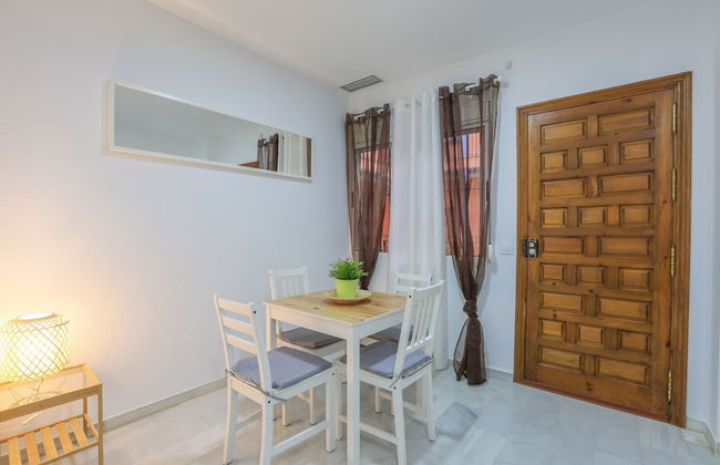 Divina in Sevilla With 1 Bedrooms and 1 Bathrooms - Foto 25