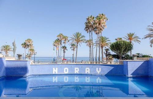 Frontline 2 bed apartment, San Pedro de Alcántara - Photo 1