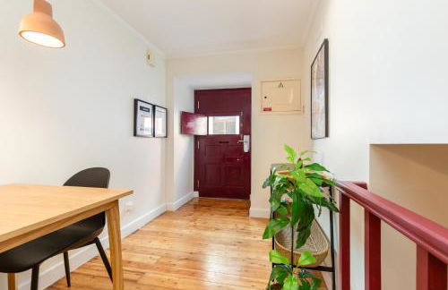 Designer Retreat- Newly remodelled 1 bedroom apt - Photo 23